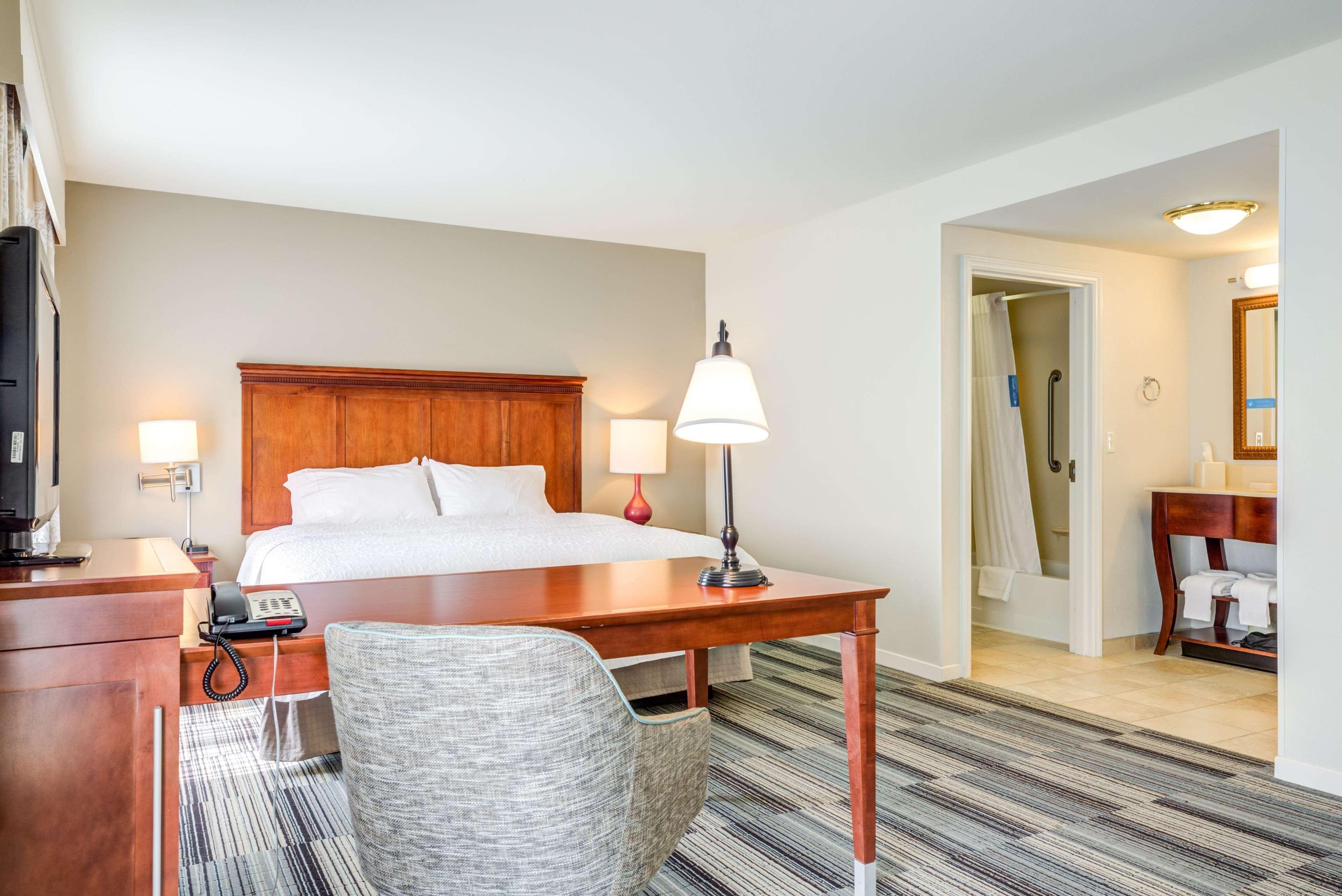 Hampton Inn & Suites Westford-Chelmsford Exteriör bild