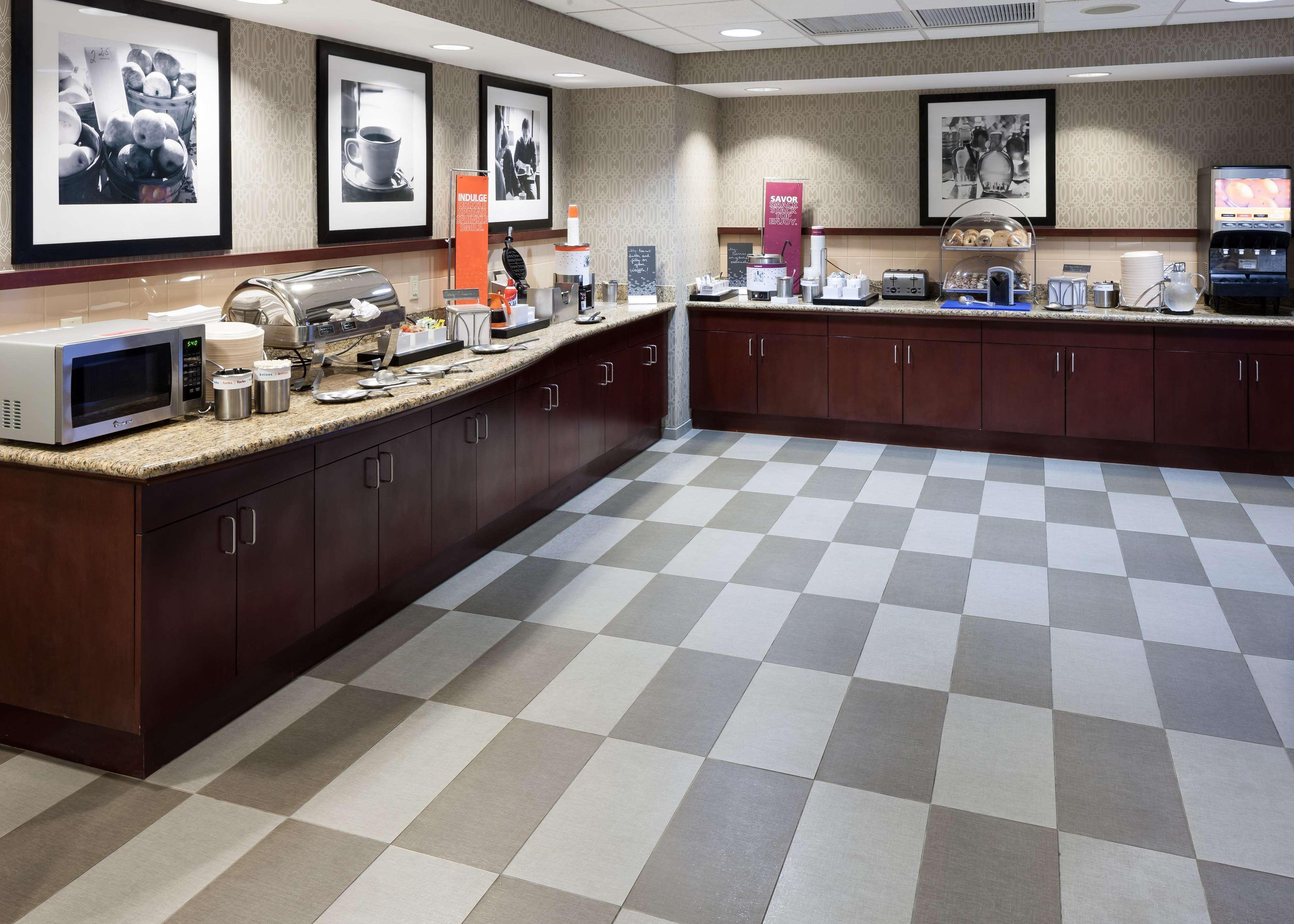 Hampton Inn & Suites Westford-Chelmsford Exteriör bild