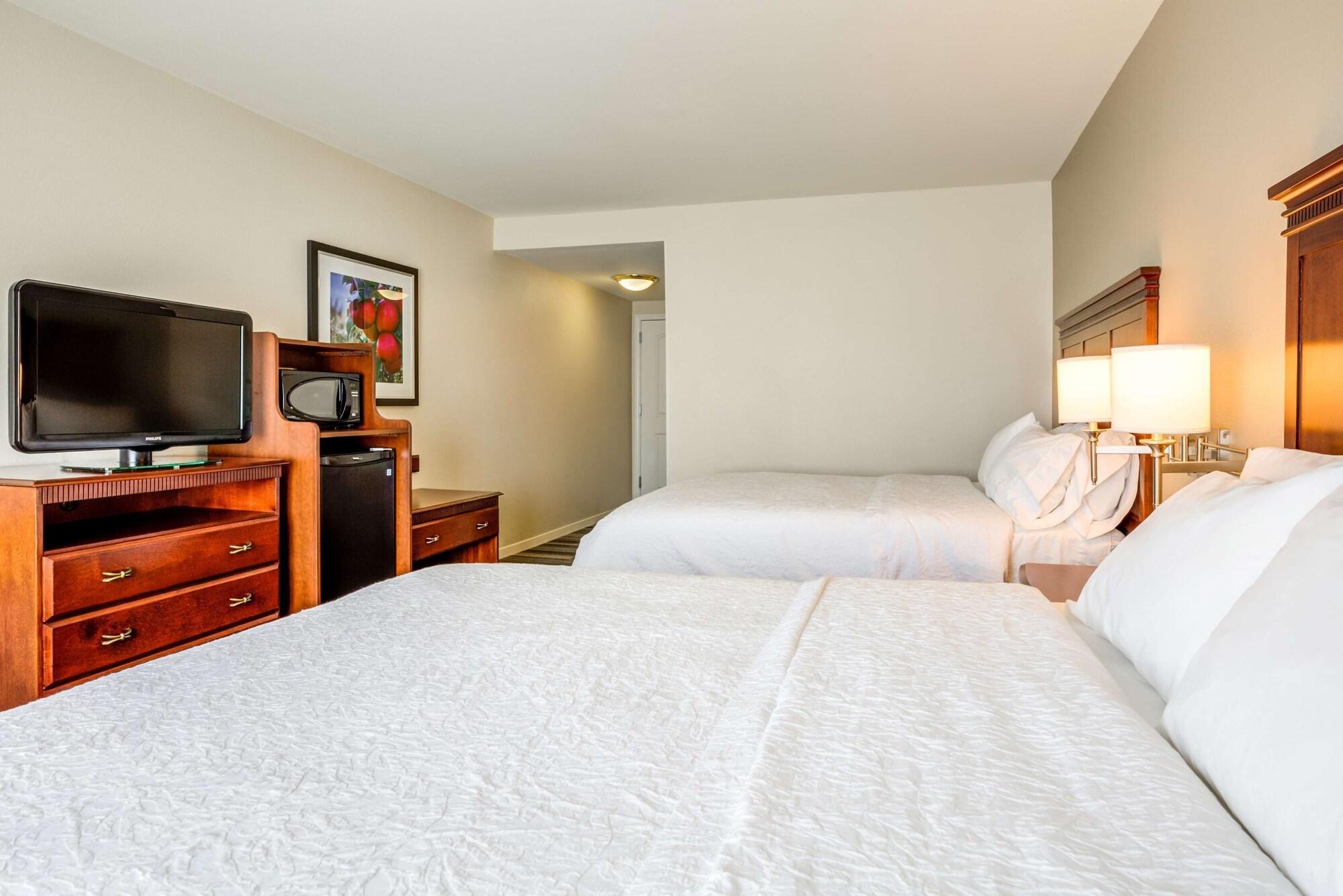 Hampton Inn & Suites Westford-Chelmsford Exteriör bild