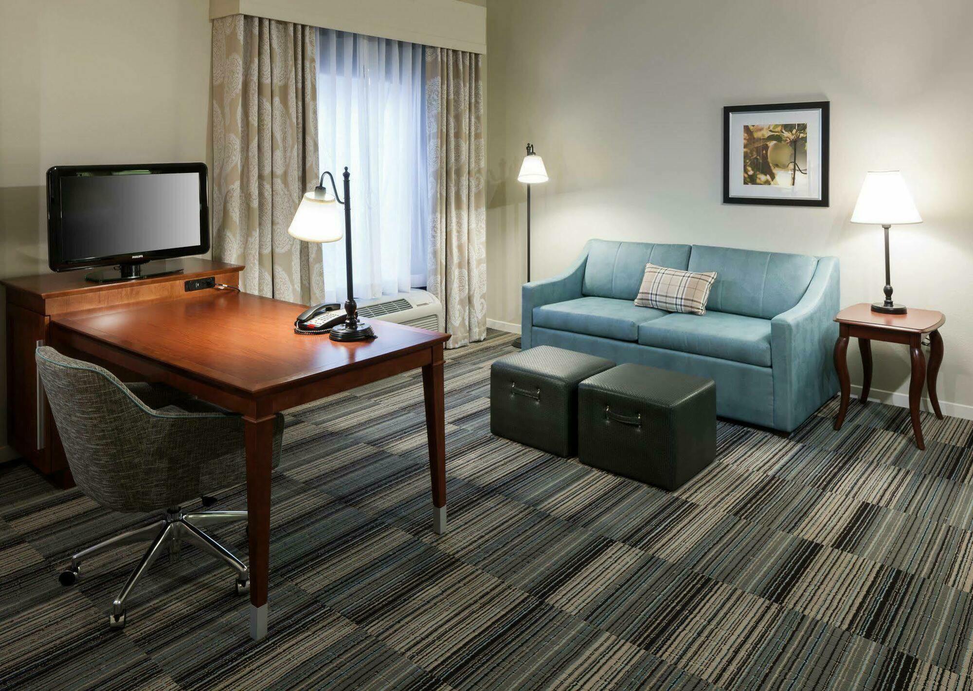 Hampton Inn & Suites Westford-Chelmsford Exteriör bild
